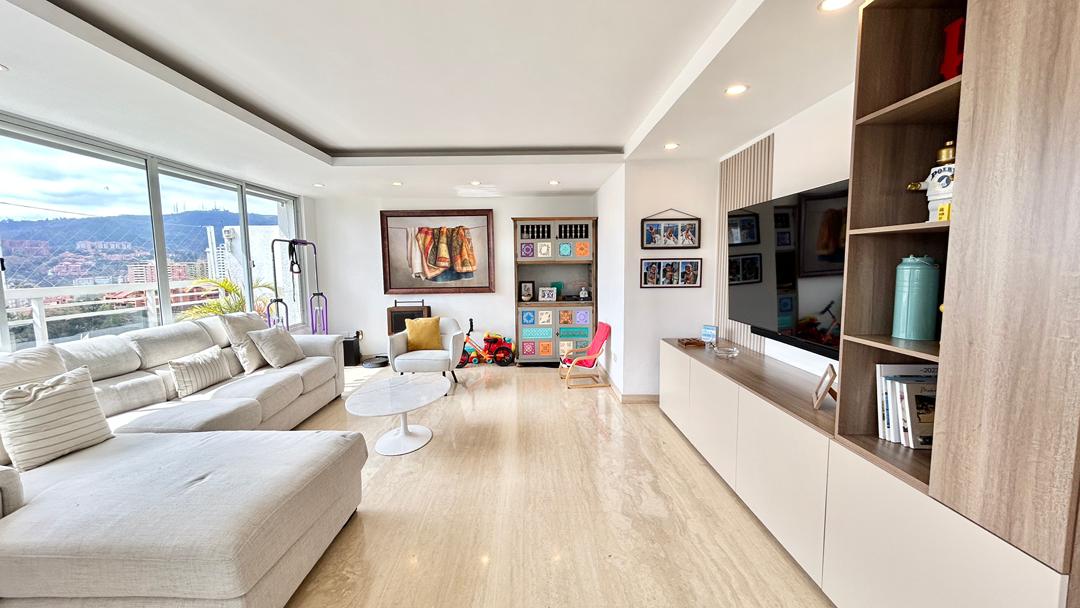 Se Vende Apto 264m² 3h+s/3.5b+s/2p Los Samanes - Otras fotos