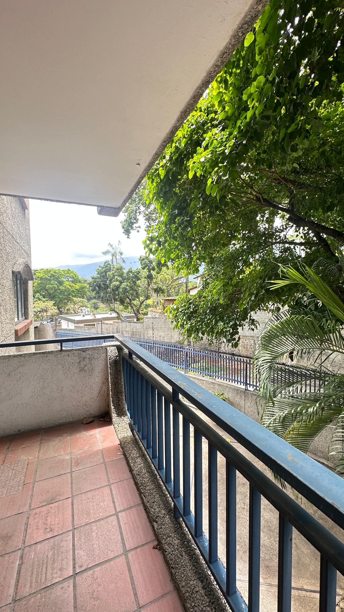 Se vende Apto 150m² 2h+s/2b+s/1p Los Naranjos de Las Mercedes - Otras fotos