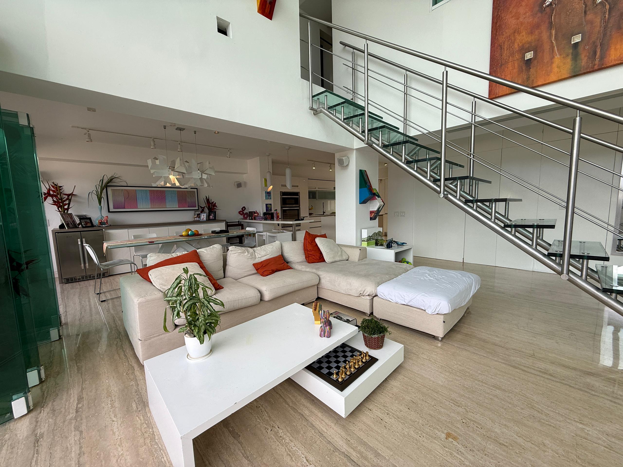 Se vende PH 220m² 3h+1s/3b+1s/3e Las Mesetas de Santa Rosa de Lima - Otras fotos