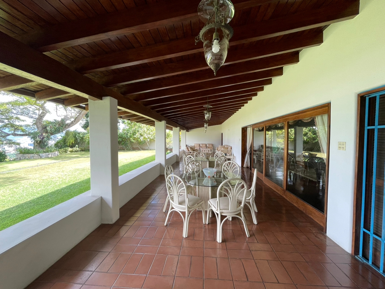 Se vende Casa 3000m² 7h+2s/9b+2s/11p Lomas del Mirador 5