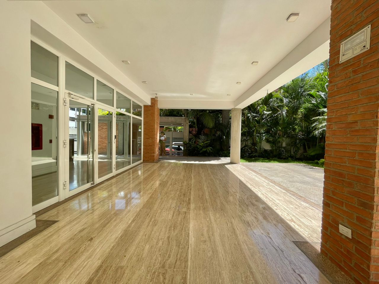 Se Vende PentHouse 303m² 3h+1s/5b+1s/3p Campo Alegre - Otras fotos