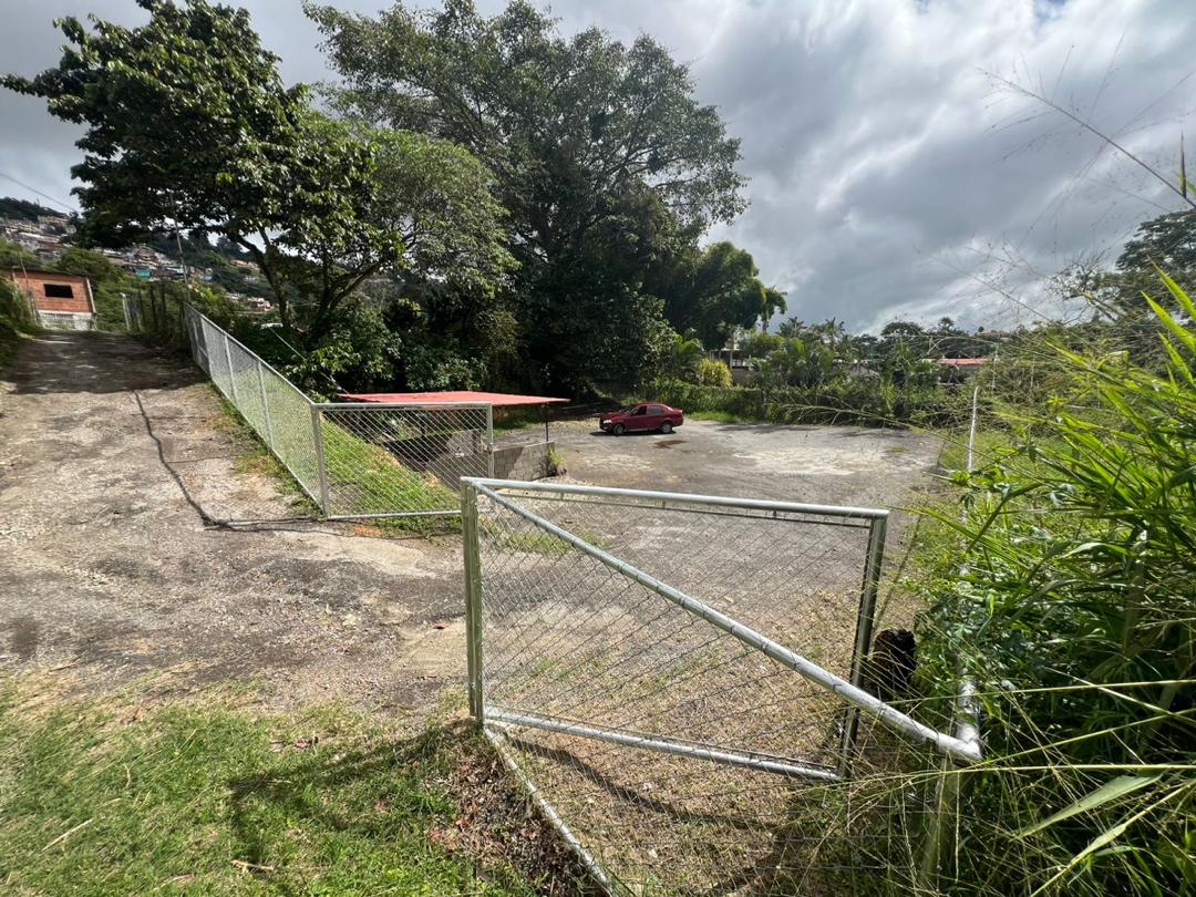 Se vende terreno 511m² EL Hatillo 1