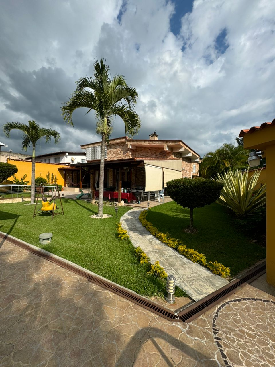 Se vende casa 738m² 3h+s/3b+s/ Lagunita country club - Otras fotos