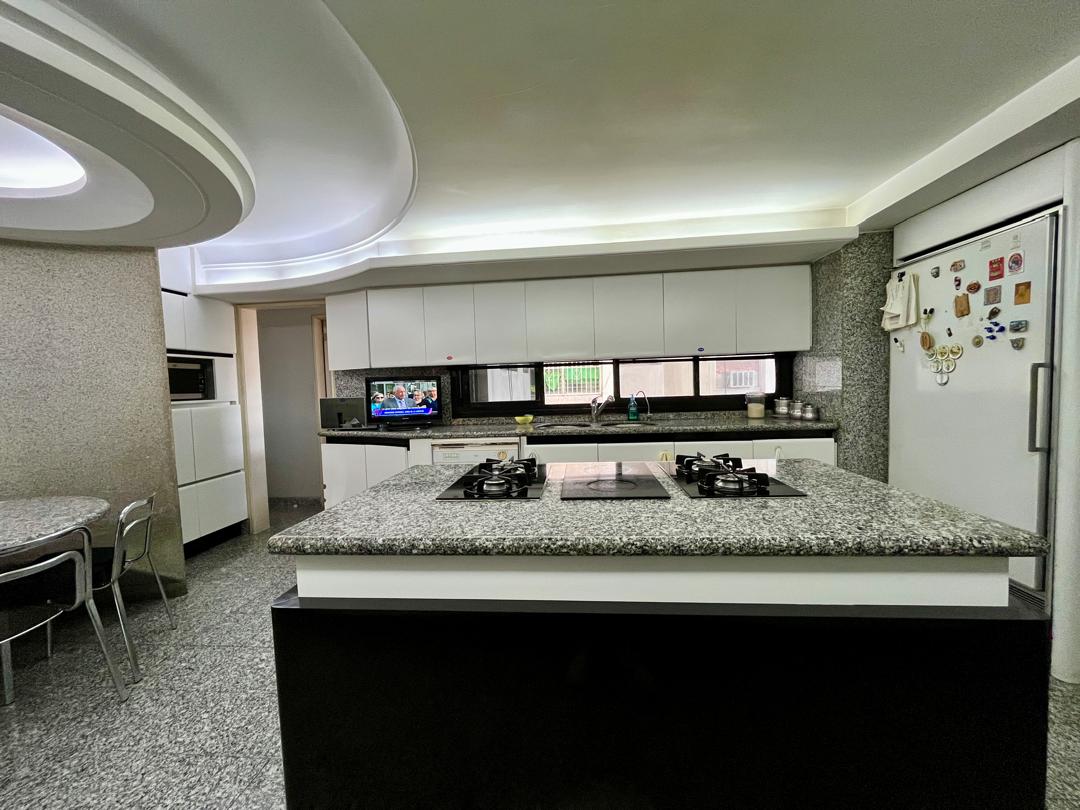 Se vende Apto 325m² 5h+s/5b+s/4e San bernardino - Otras fotos