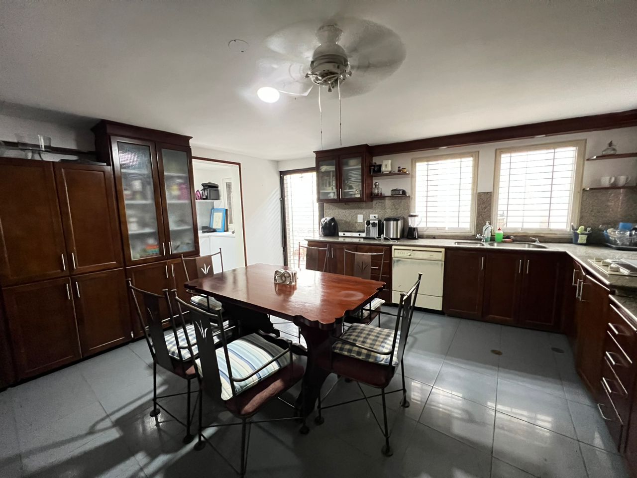 Se vende casa 850m² 6h+s/7b+s/8p Cumbres de Curumo - Otras fotos