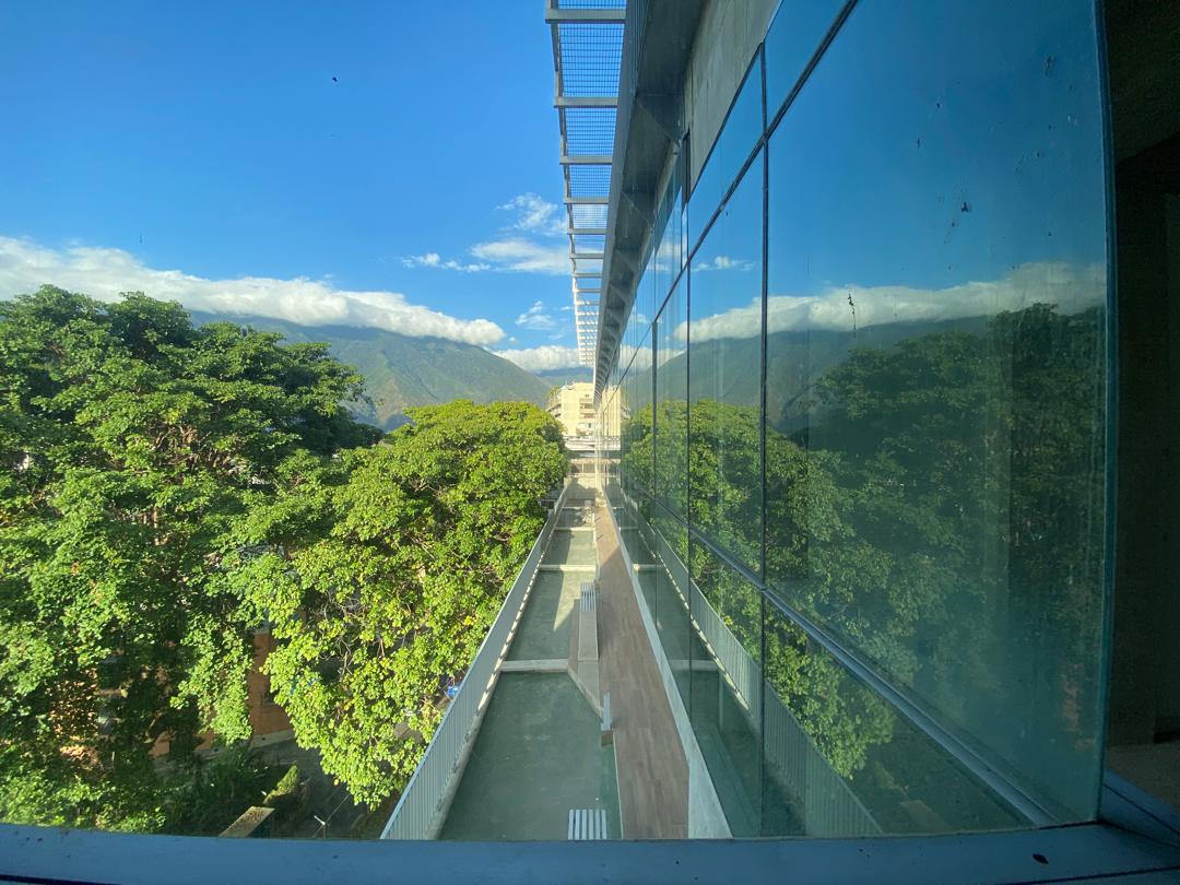 Se vende Apto 328,38m² 2h+s/2.5b+s/4p Chulavista - Otras fotos