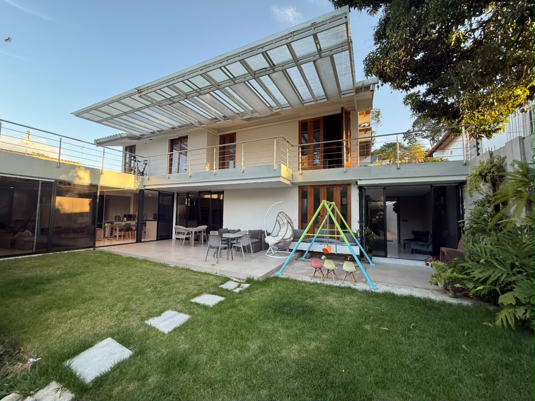 Se vende Casa 3h/3b+s/4p 512m² Caurimare 1