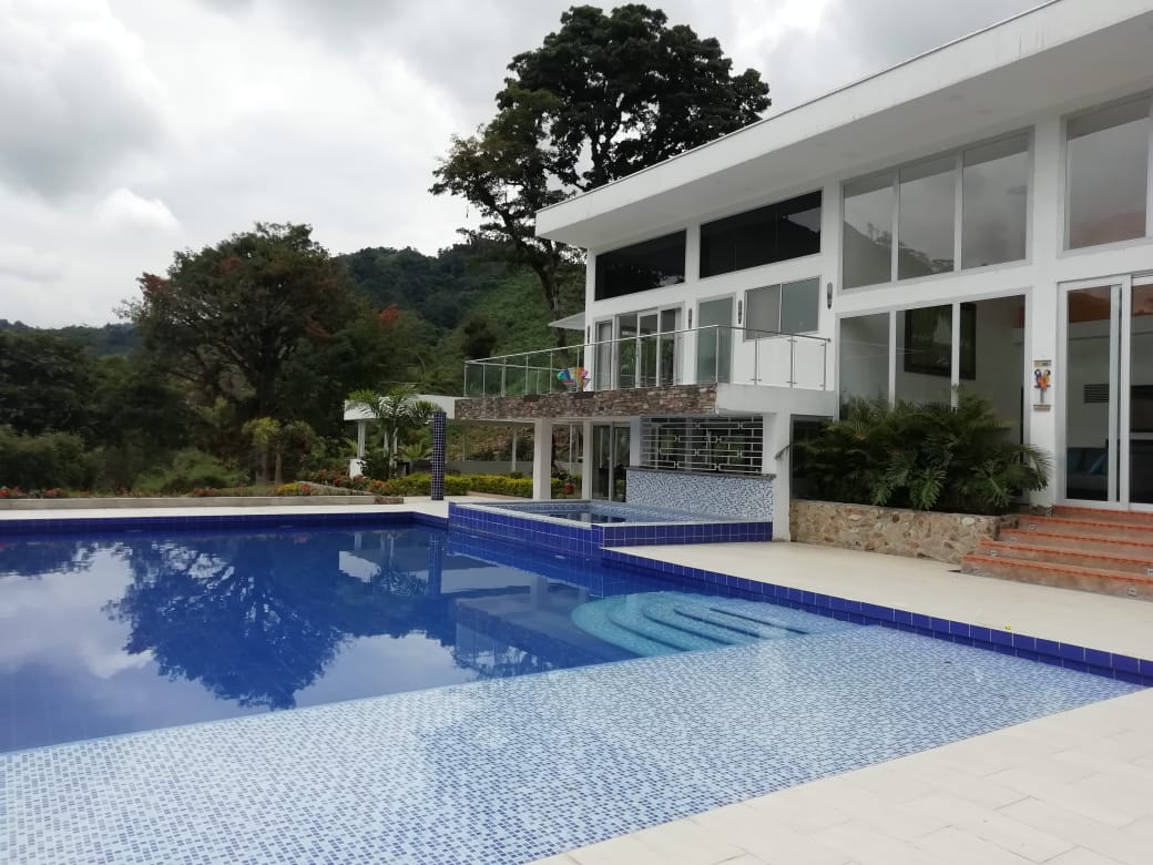Imagen de CASA CAMPESTRE VIA TARAPACA 