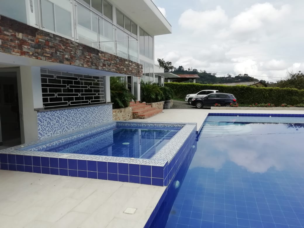 Imagen de CASA CAMPESTRE VIA TARAPACA 