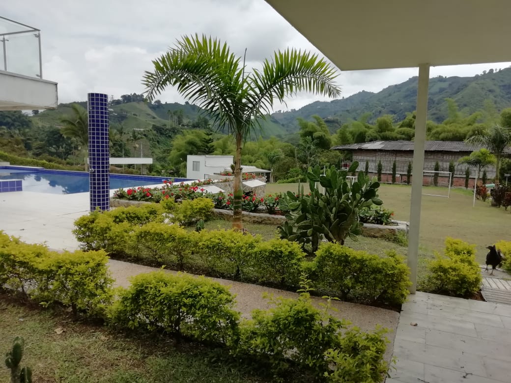 Imagen de CASA CAMPESTRE VIA TARAPACA 