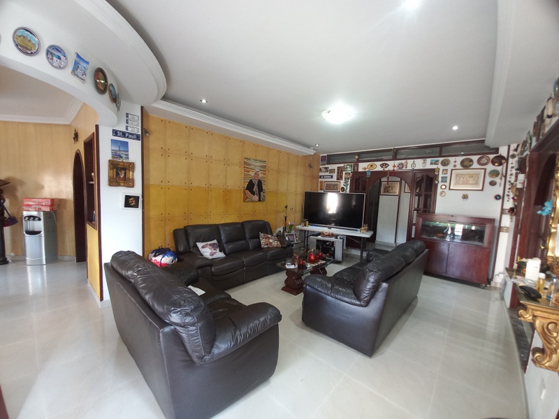 VENTA DE HERMOSA CASA DE 600 M2 EN EL BARRIO SEMINARIO DE CALI