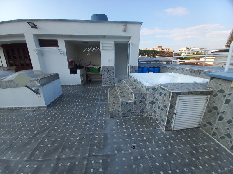 VENTA DE HERMOSA CASA DE 600 M2 EN EL BARRIO SEMINARIO DE CALI