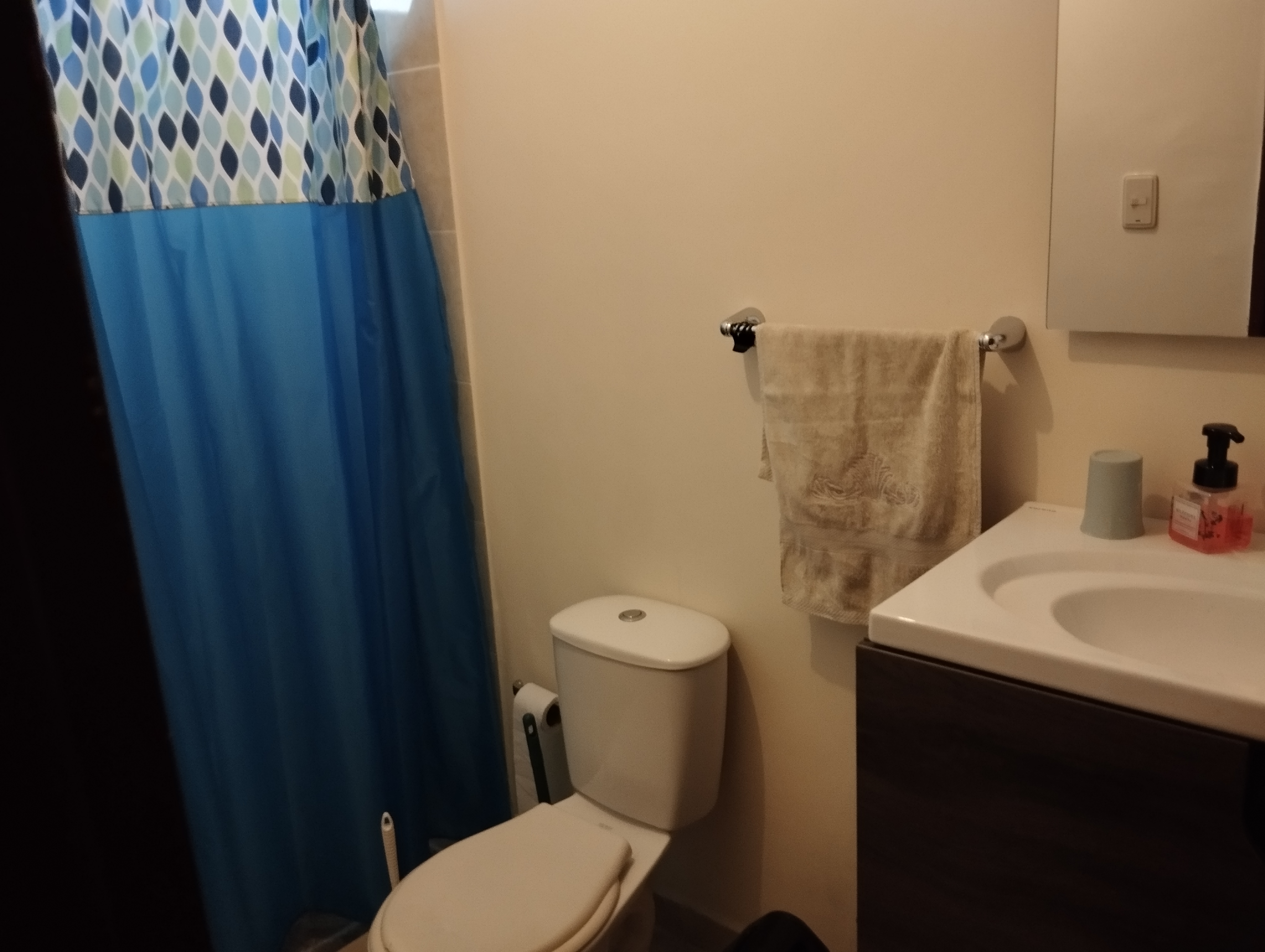 VENDO ESTUPENDA CASA BARRIO LA FLORA CALI