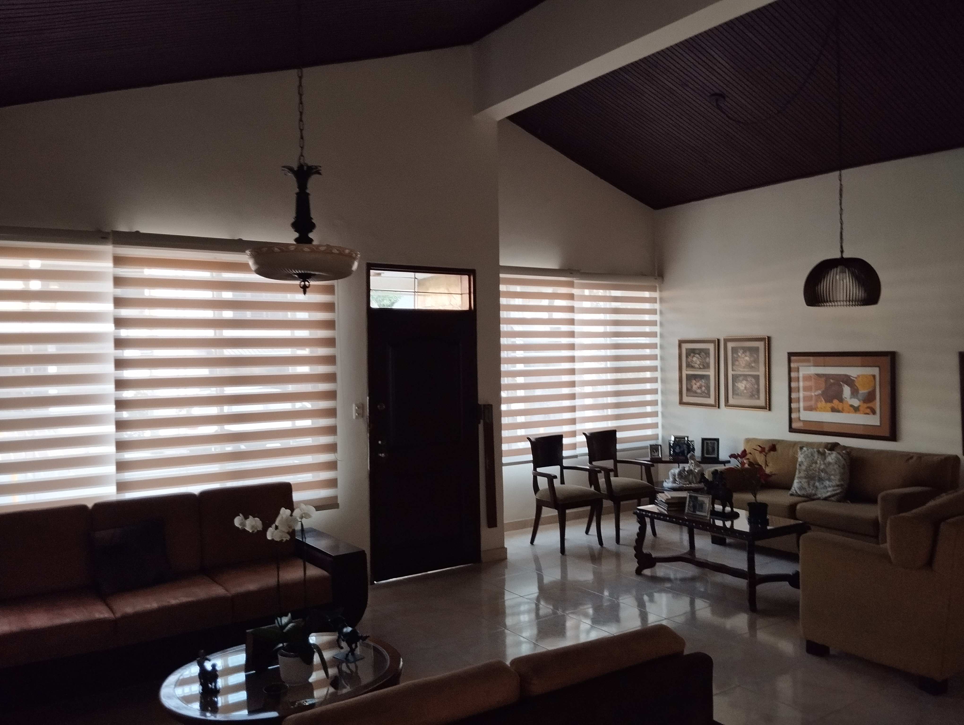 VENDO ESTUPENDA CASA BARRIO LA FLORA CALI