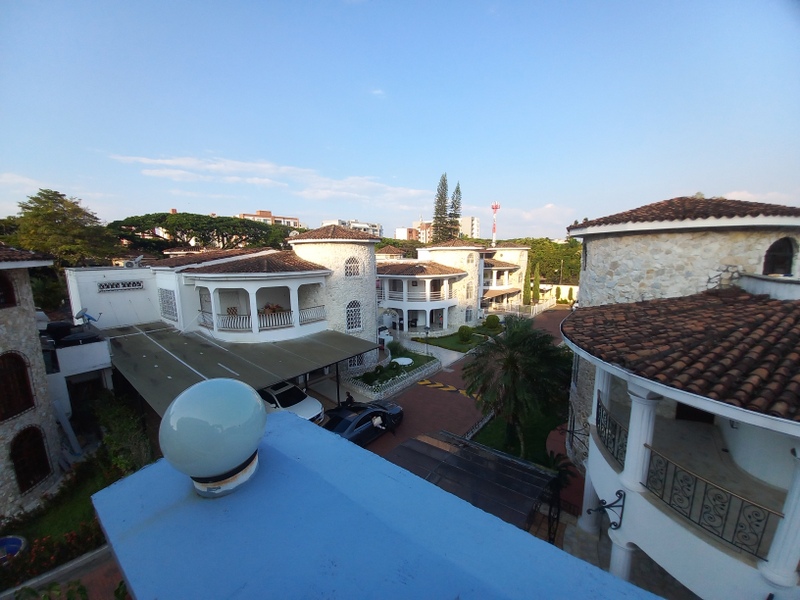 VENTA DE HERMOSA CASA DE 600 M2 EN EL BARRIO SEMINARIO DE CALI
