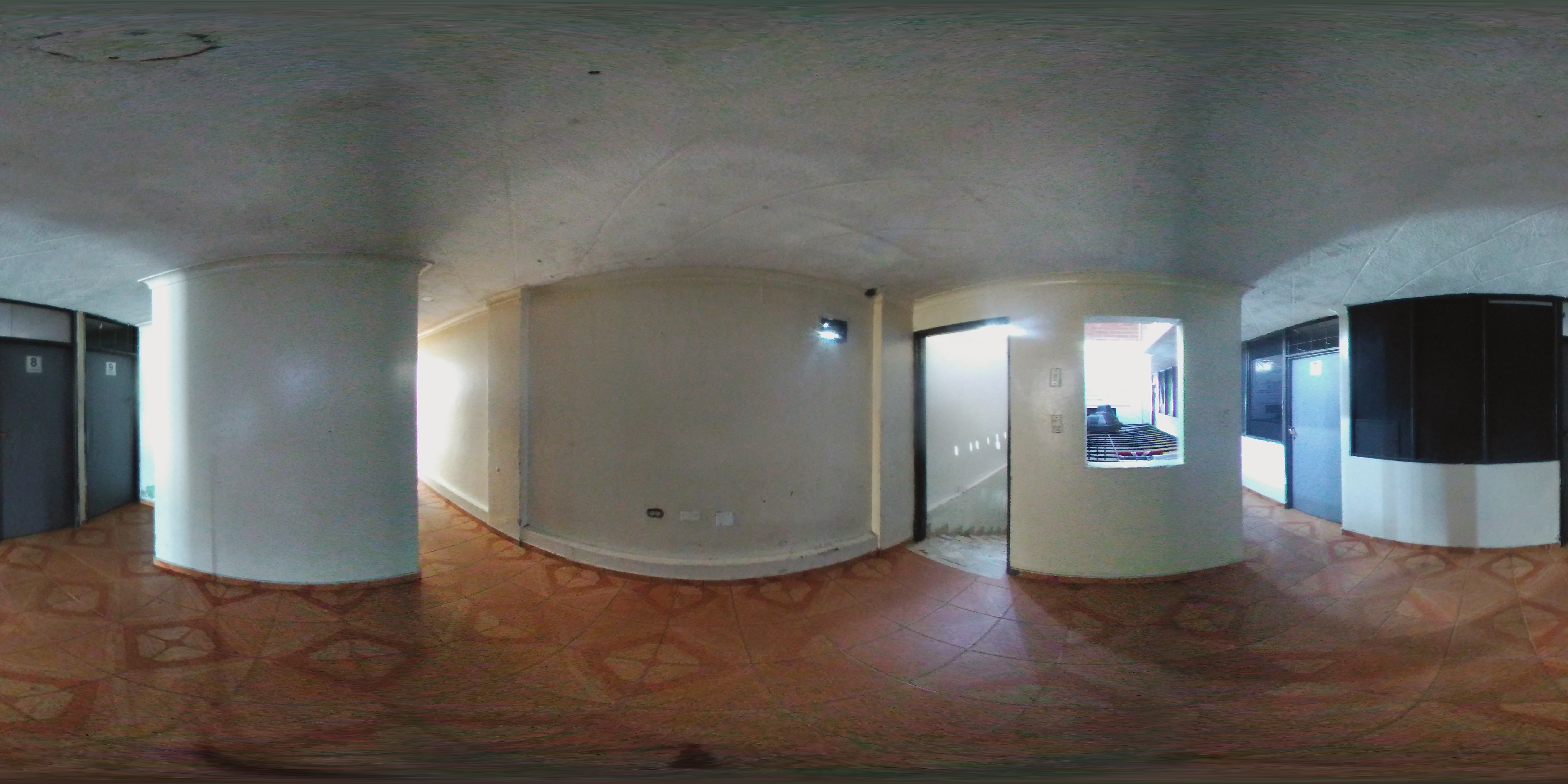 Vendo Edificio frente a santa elena barrio el jardín sobre calle 25