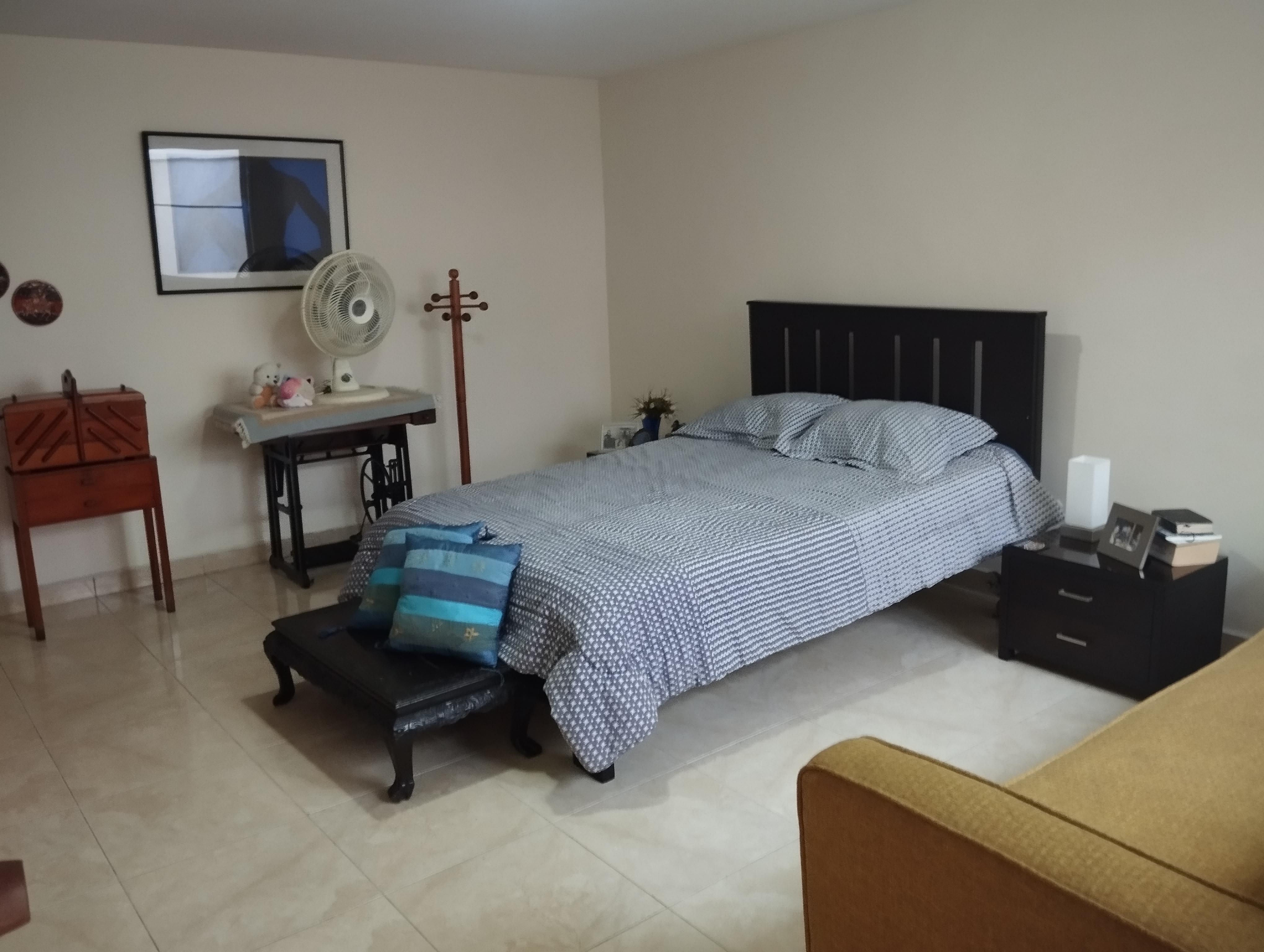 VENDO ESTUPENDA CASA BARRIO LA FLORA CALI