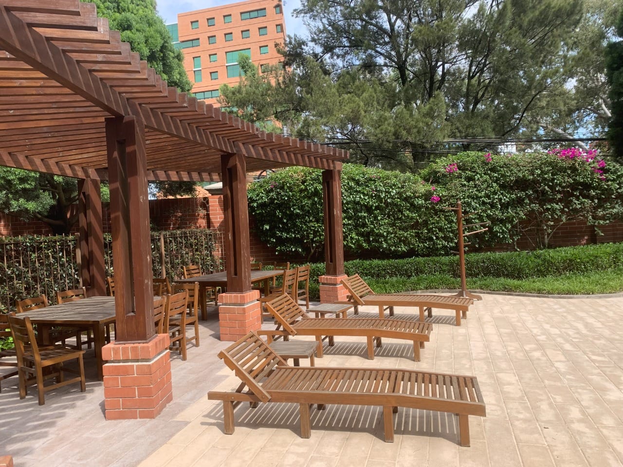 APARTAMENTO EN RENTA EN ZONA 14 - Miniatura 13