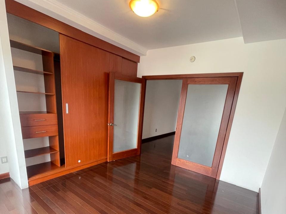APARTAMENTO EN RENTA EN ZONA 14 - Miniatura 32