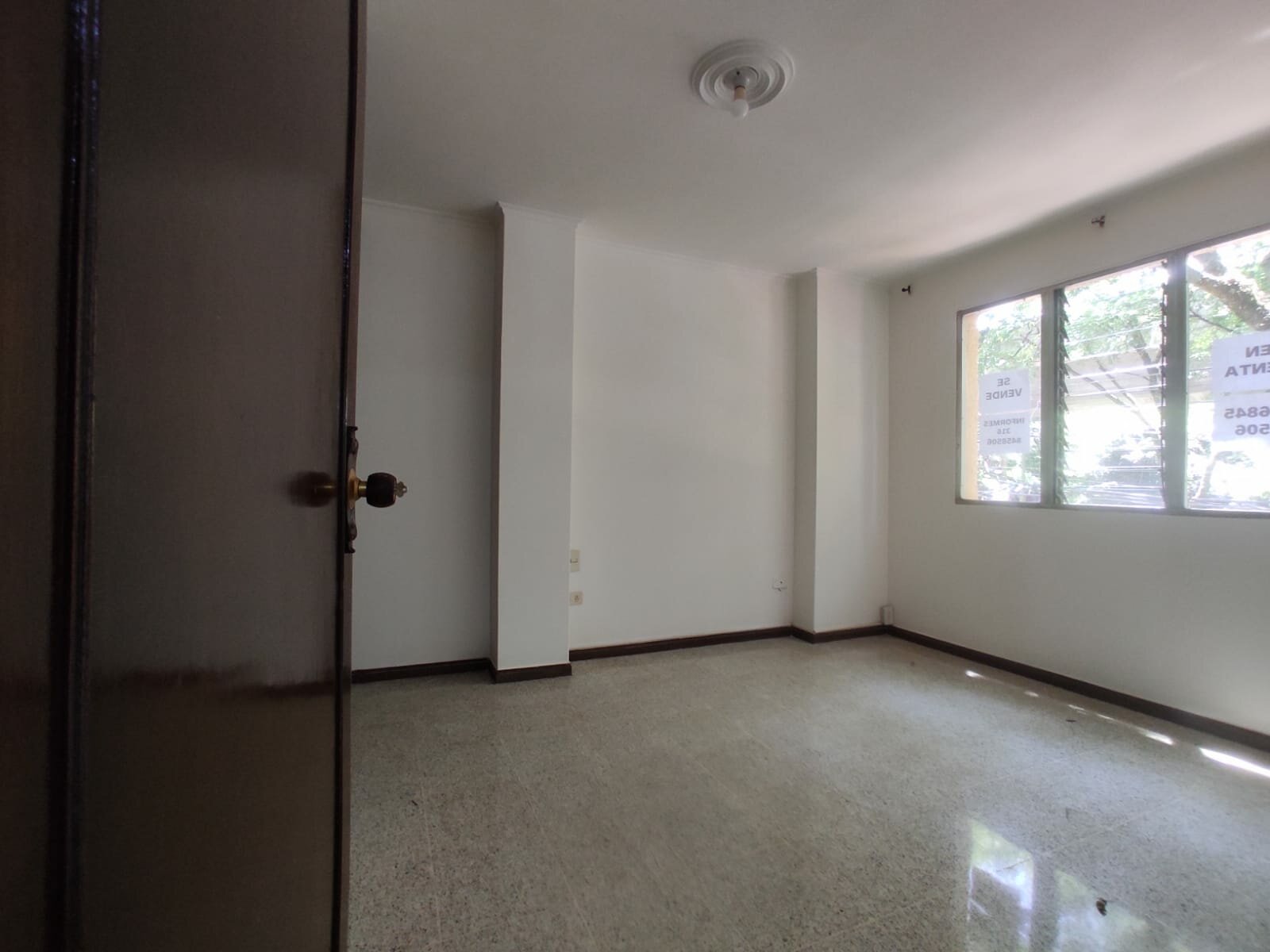 APARTAMENTO EN VENTA EN LAURELES ESTADIO COD 8050 - Foto 8