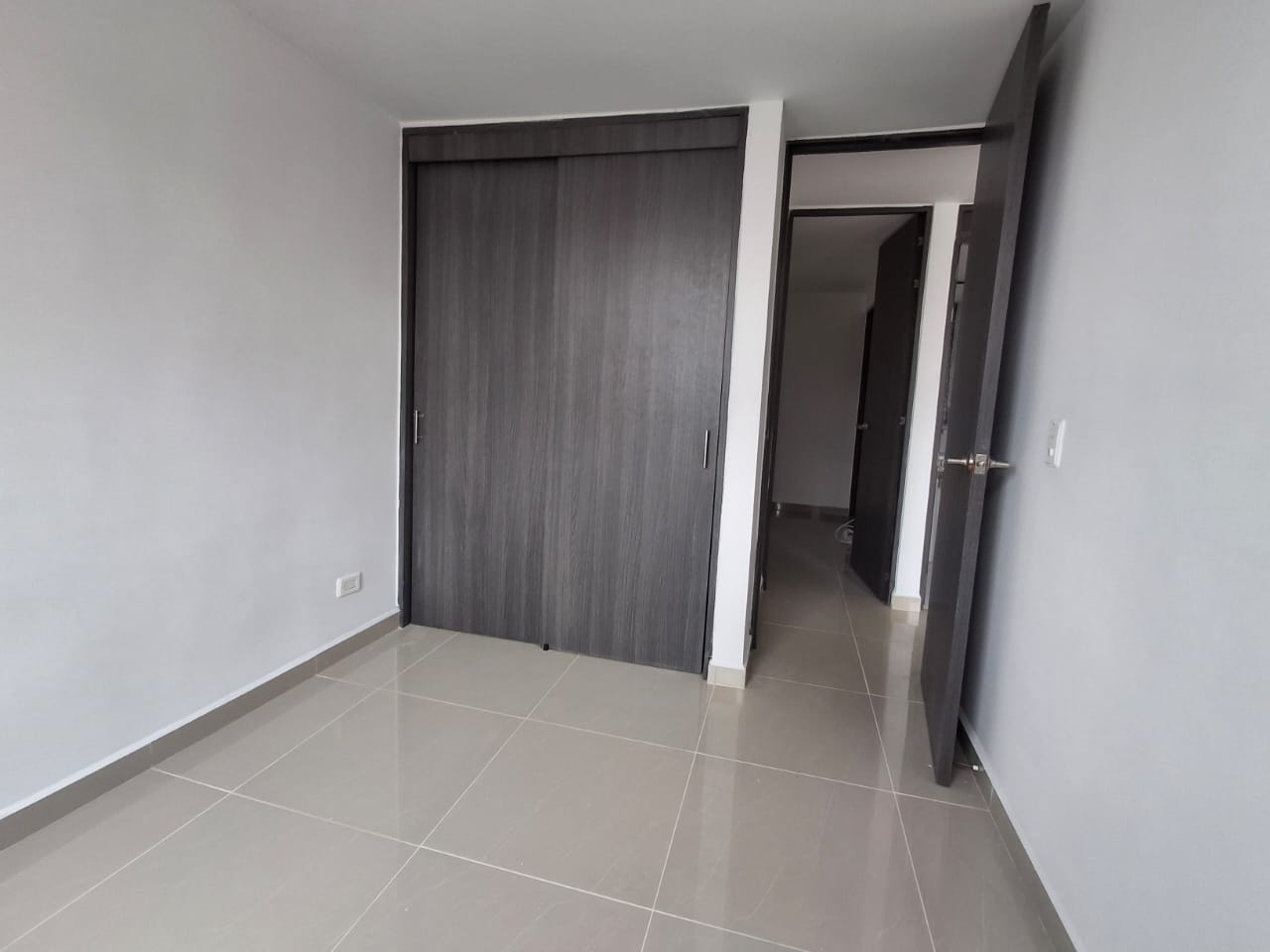 APARTAMENTO EN ARRIENDO EN SABANETA COD 9359 - Foto 7