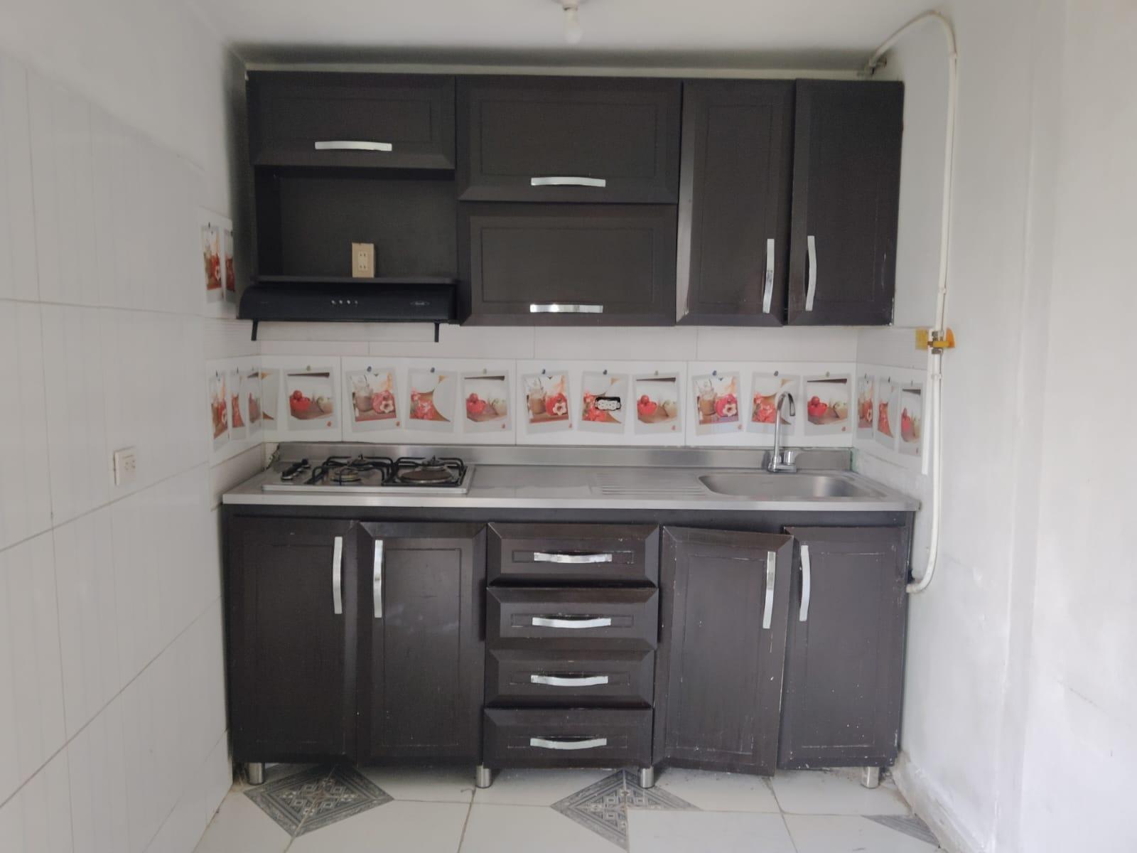 CASA LOCAL EN ARRIENDO EN BUENOS AIRES COD 10435 - Foto 2