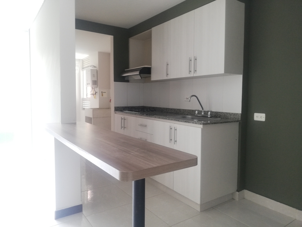 APARTAMENTO EN VENTA EN SABANETA COD 6850