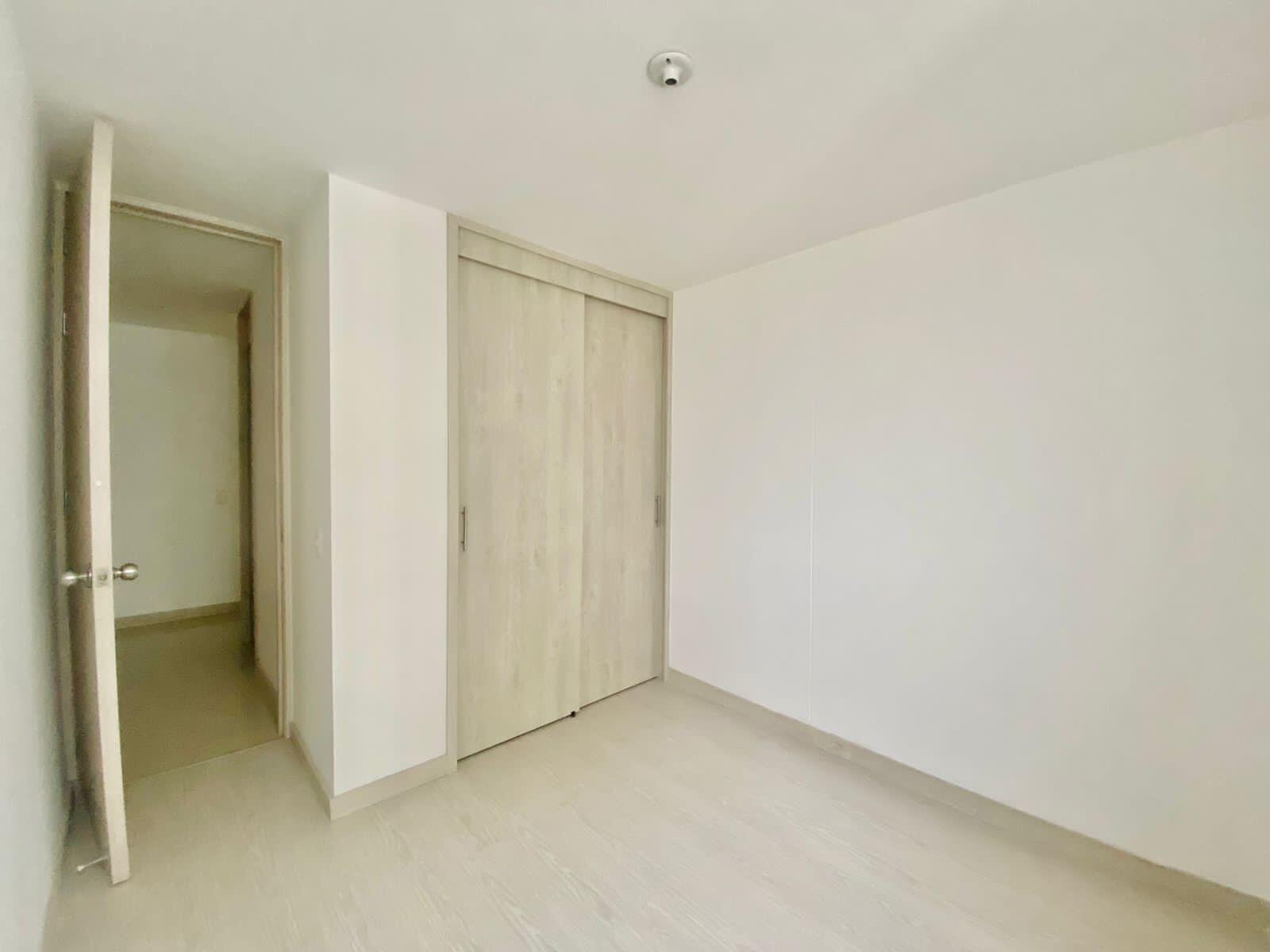 APARTAMENTO EN ARRIENDO EN SABANETA COD 10734 - Foto 5