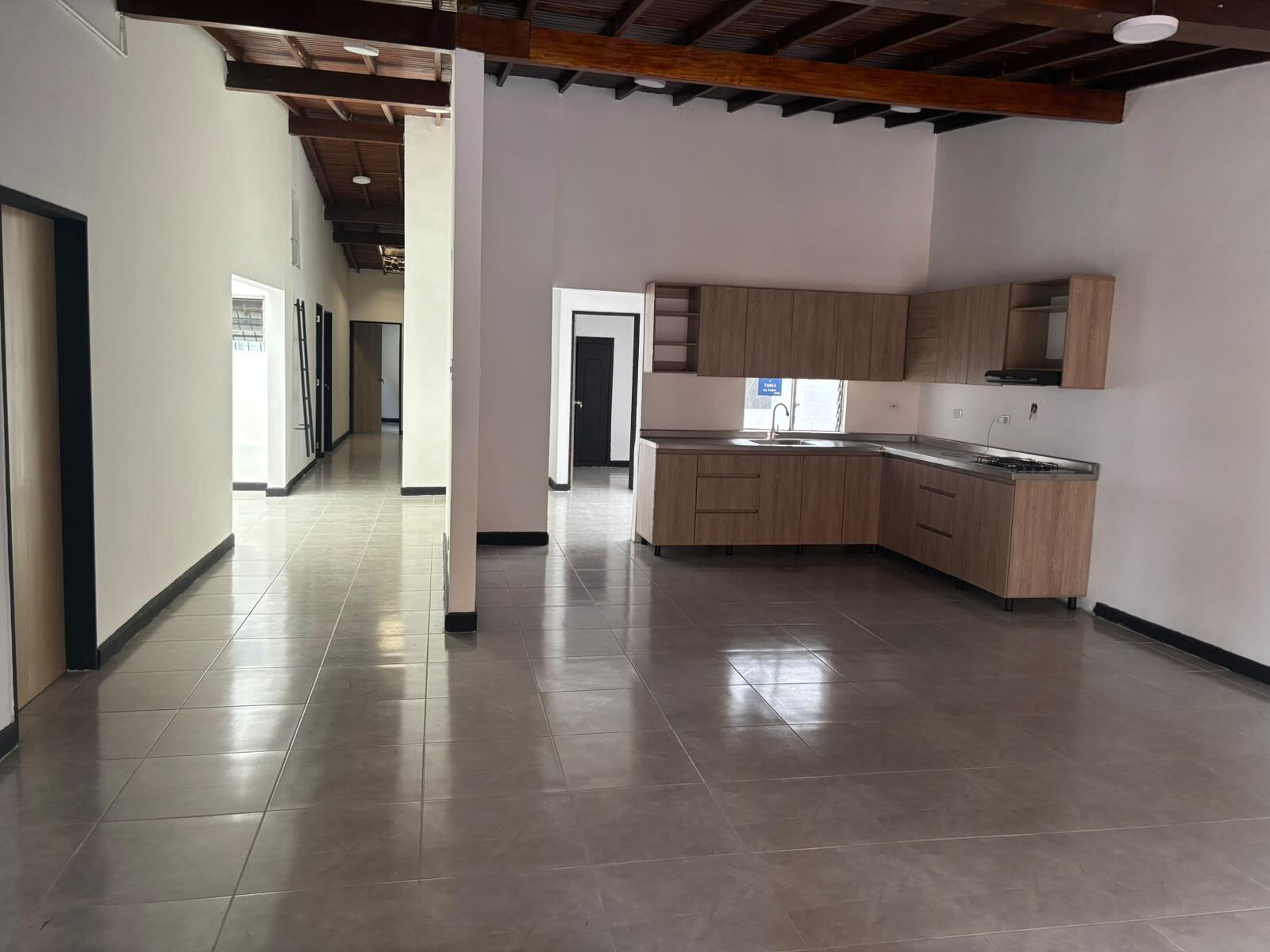 CASA EN ARRIENDO EN LOS COLORES COD 10777 - Foto 3
