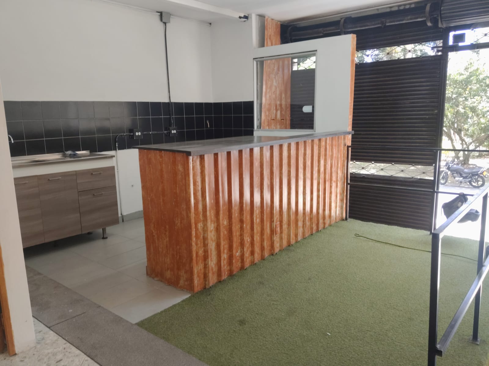 LOCAL EN ARRIENDO EN LAURELES-ESTADIO COD 10833 - Foto 4
