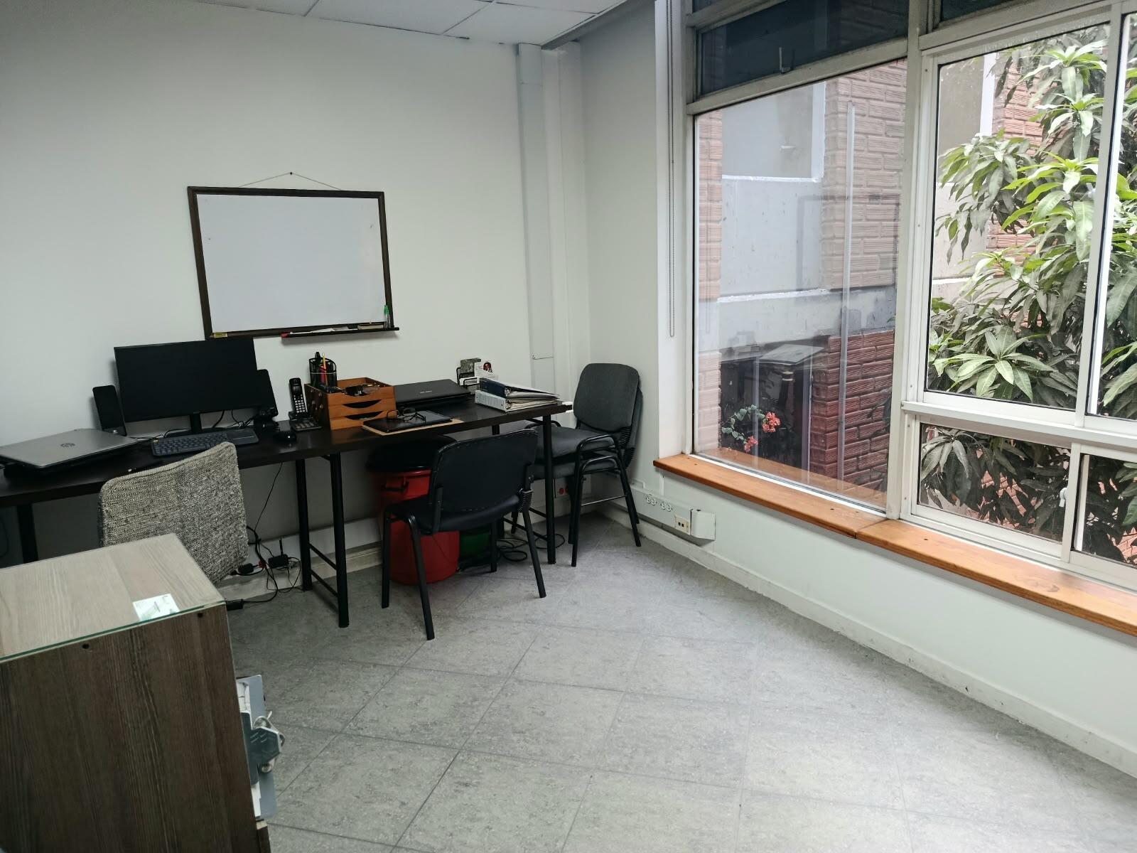 OFICINA EN ARRIENDO EN LA VILLA DEL ABURRA COD 10886 - Foto 2