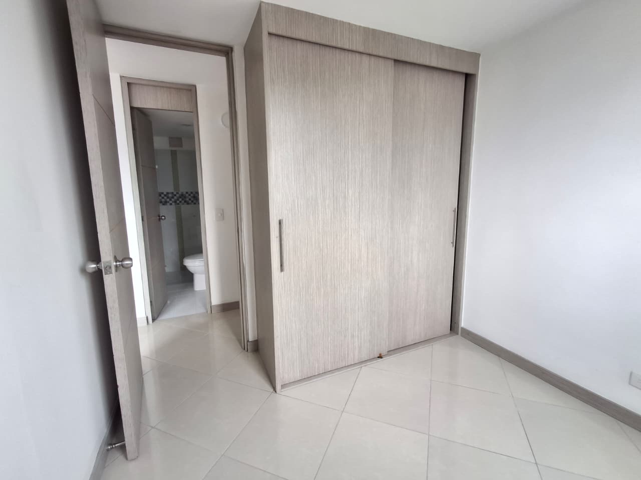 APARTAMENTO EN ARRIENDO SAN ANTONIO DE PRADO COD 10915 - Foto 10