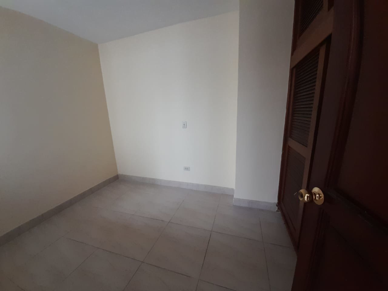APARTAMENTO EN ARRIENDO EN ENVIGADO COD 5642 - Foto 7