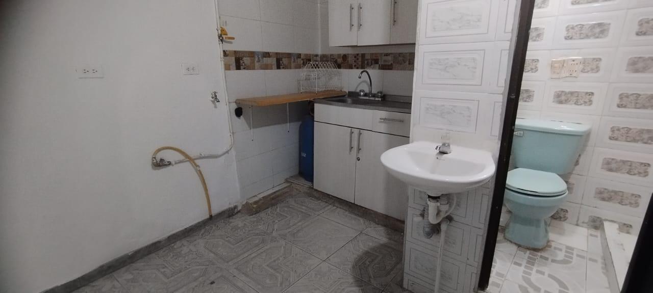 APARTAESTUDIO EN ARRIENDO EN CASTILLA COD 10329 - Foto 2