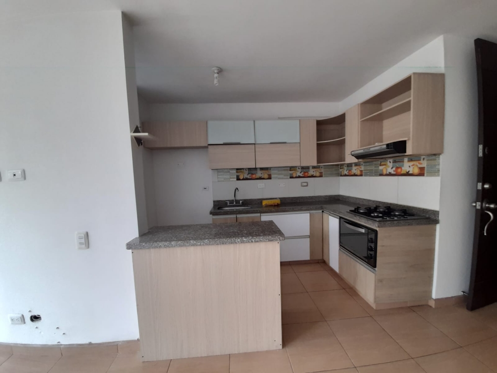 APARTAMENTO EN ARRIENDO EN SABANETA COD 8303 - Foto 1