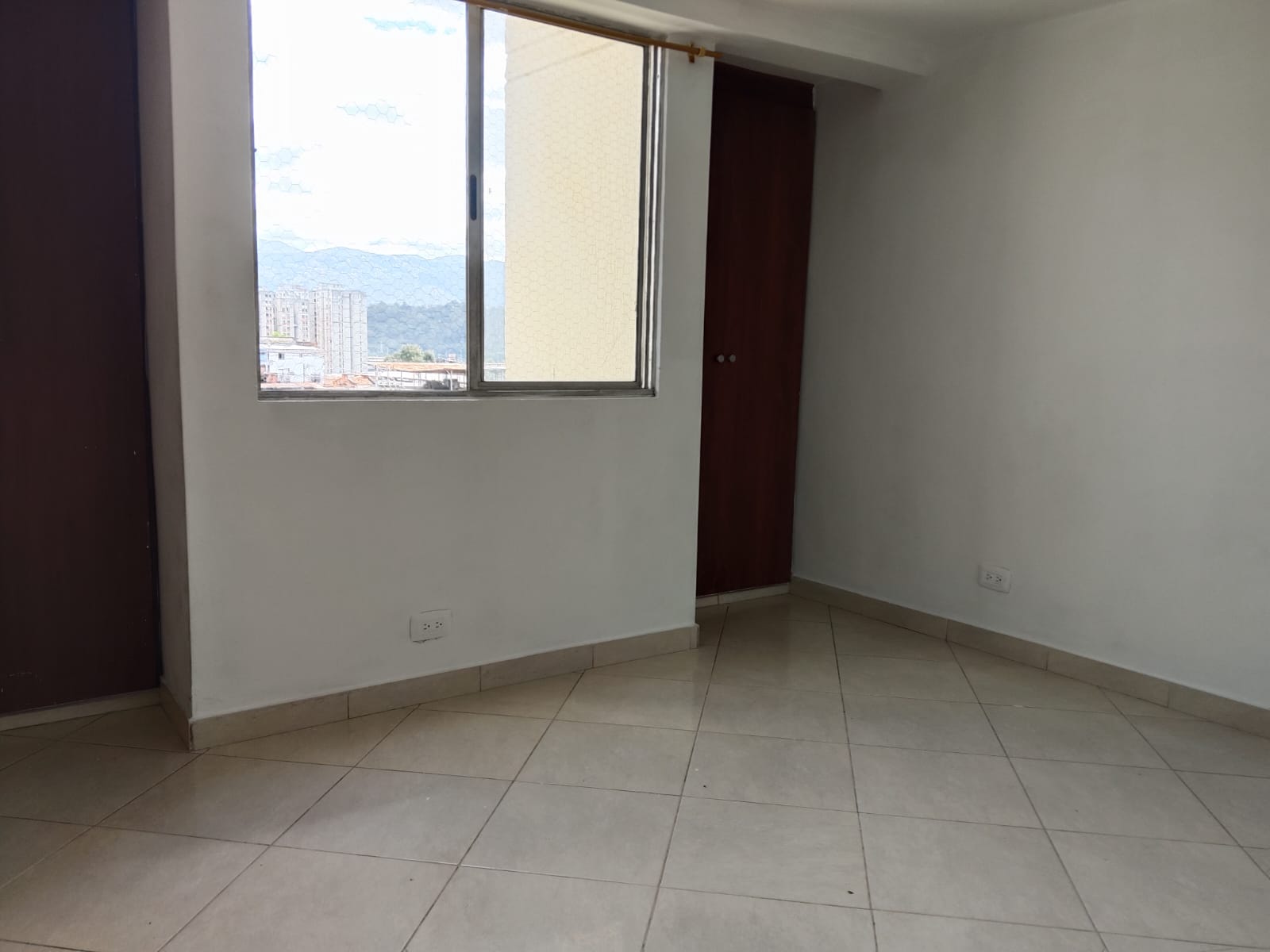 APARTAESTUDIO EN ARRIENDO EN LA CANDELARIA COD 10748 - Foto 3