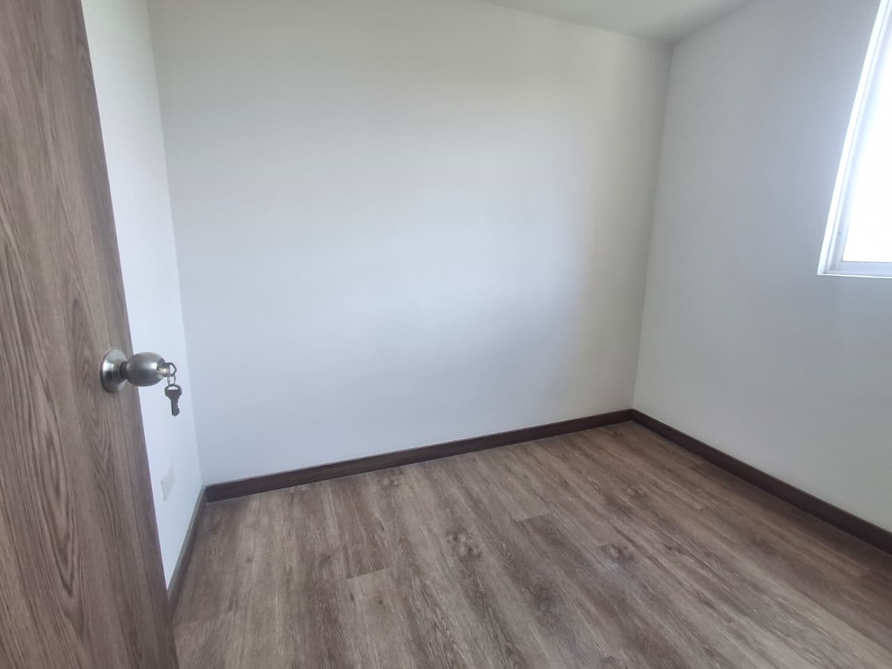 APARTAMENTO EN ARRIENDO EN SABANETA COD 10792 - Foto 5