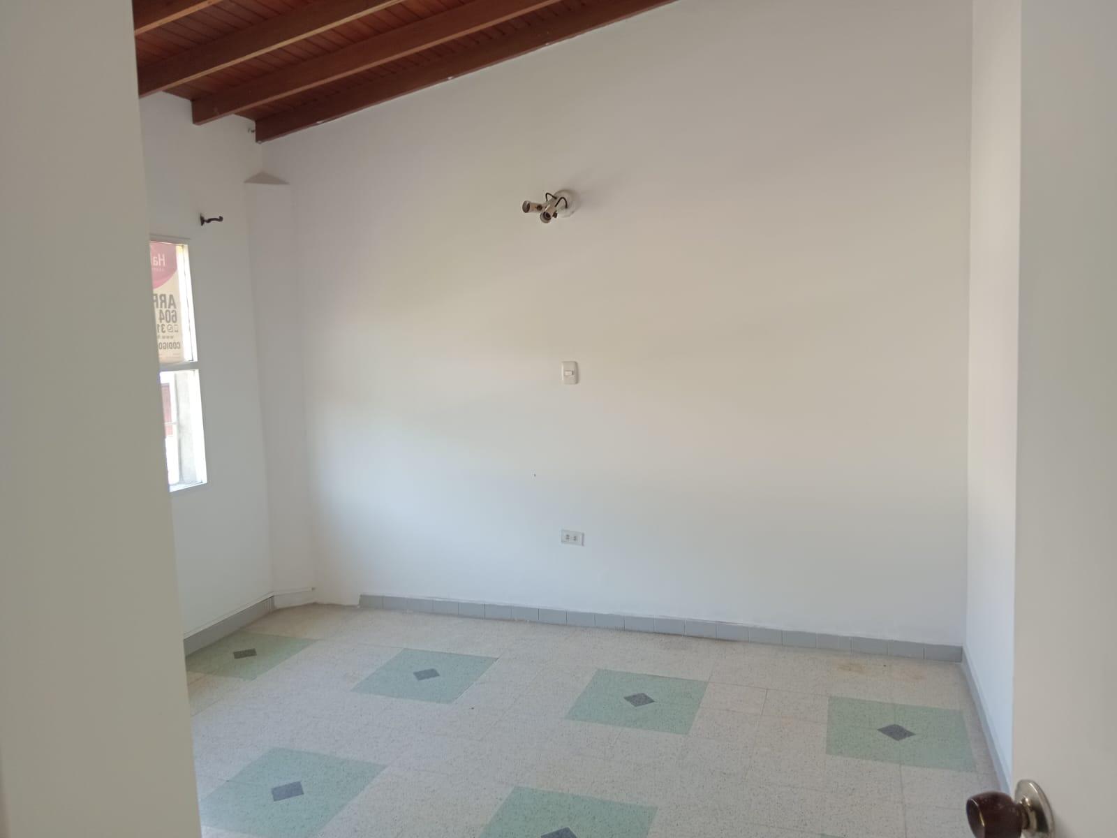 CASA EN ARRIENDO EN LAURELES COD 10879 - Foto 9