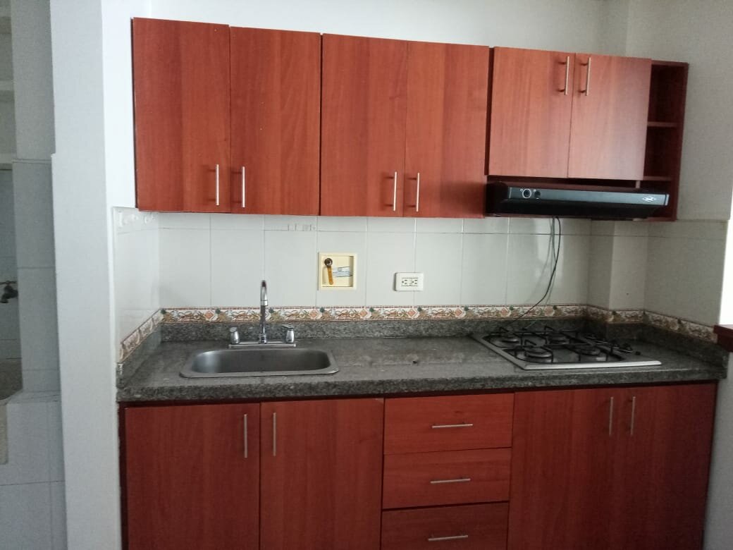 APARTAMENTO EN ARRIENDO EN ROBLEDO COD 7460 - Foto 1