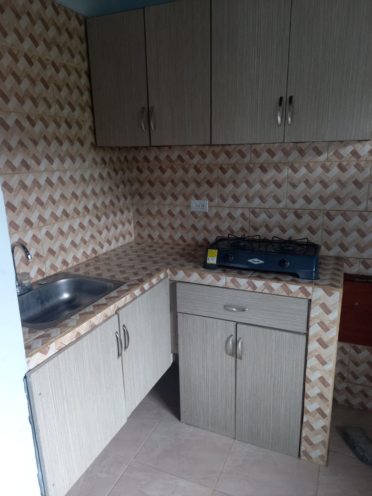 CASA EN VENTA LA MILAGROSA COD 8194