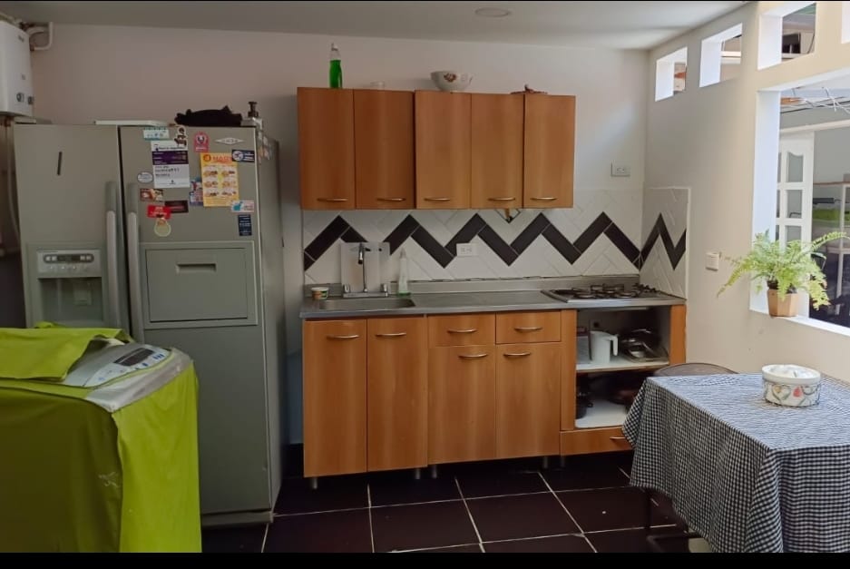 CASA EN ARRIENDO SAN JOAQUIN COD 8216