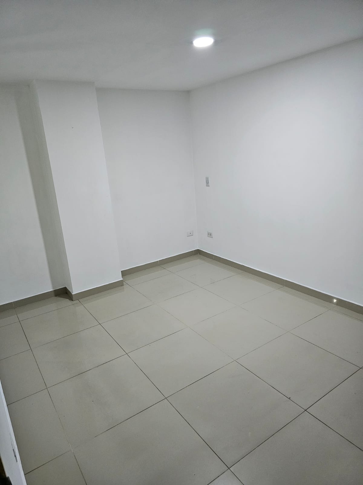 APARTAMENTO EN ARRIENDO EN SABANETA COD 8246 - Foto 3