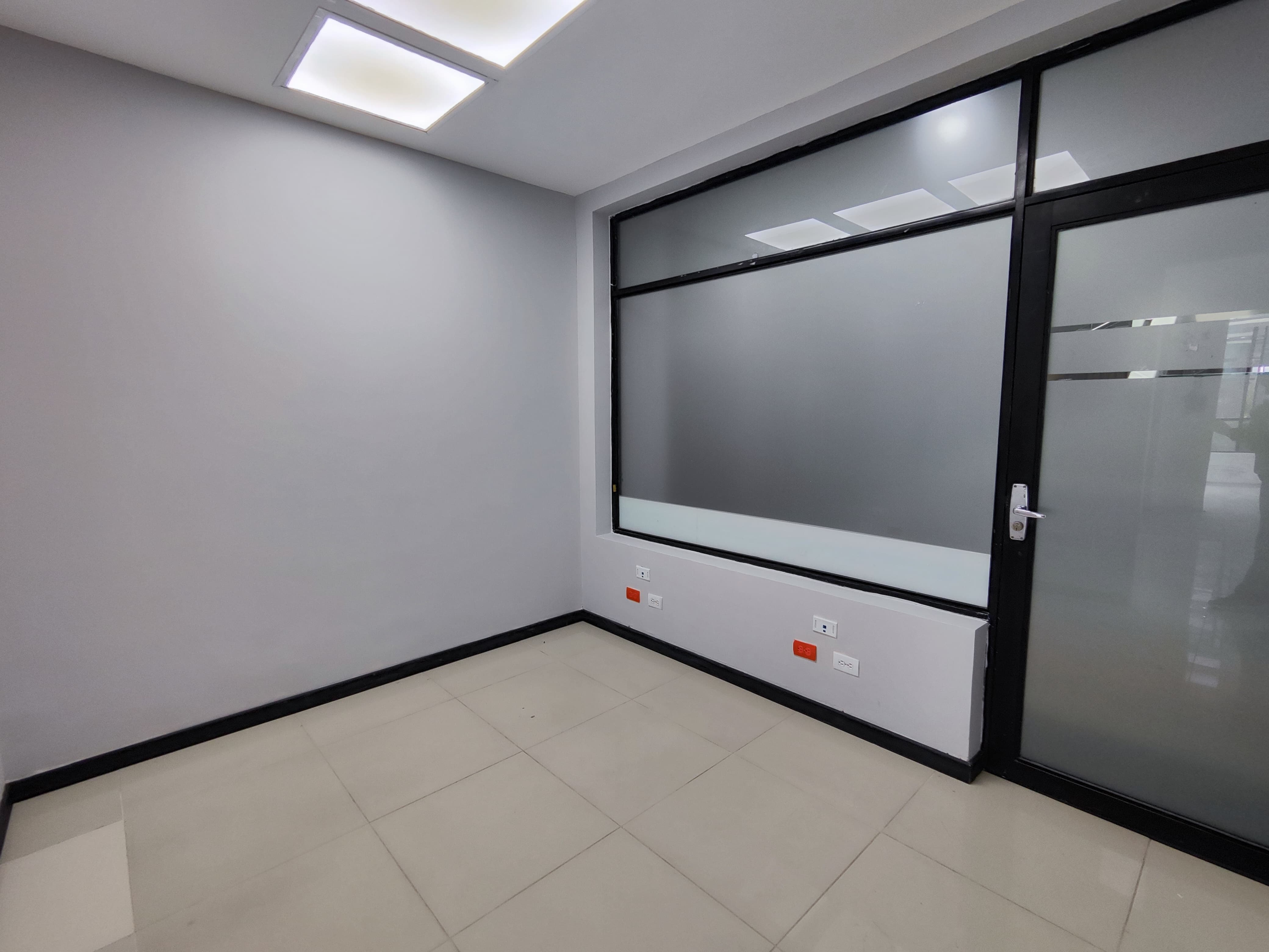 LOCAL EN ARRIENDO EN MEDELLIN COD 9417