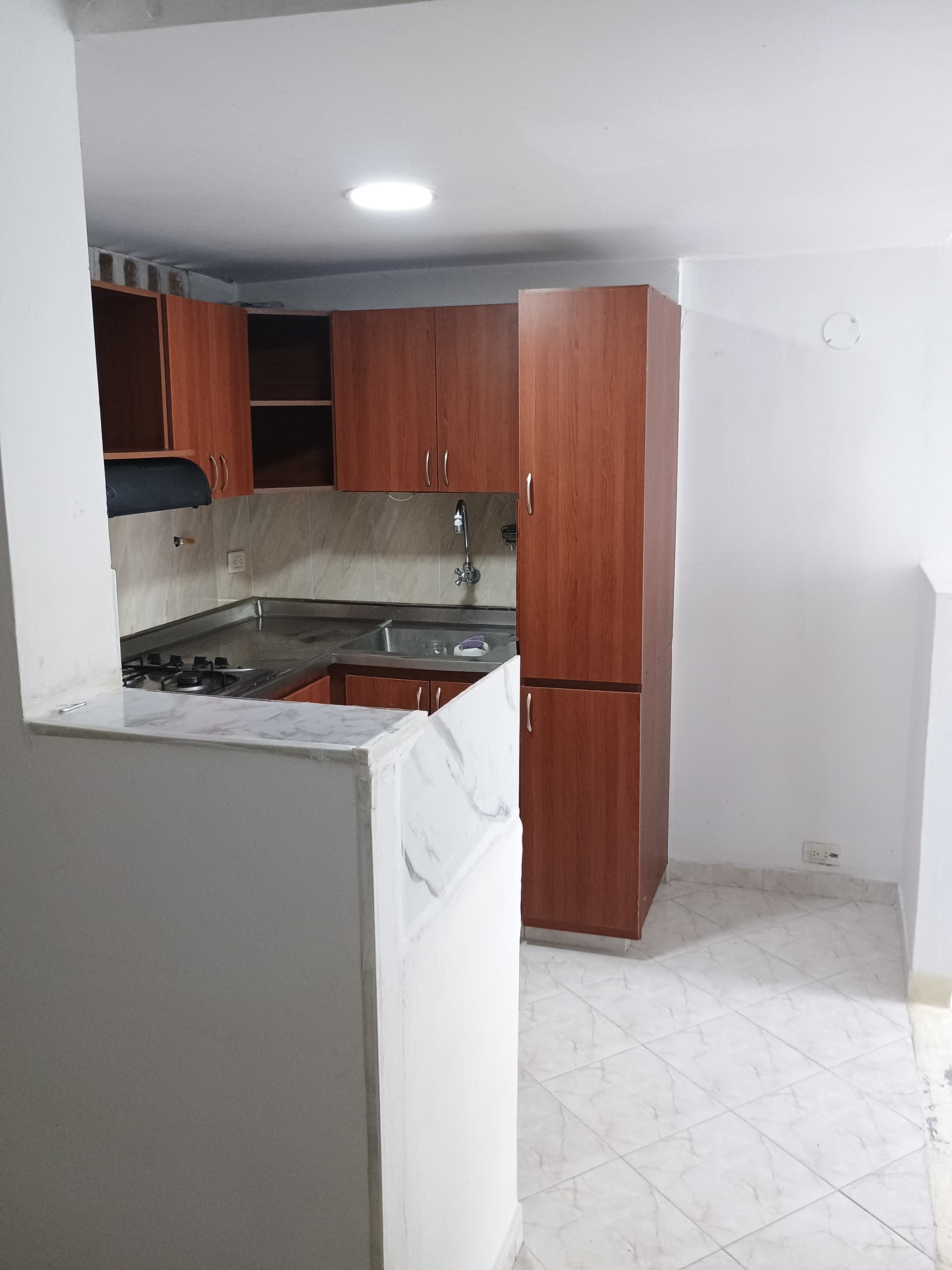 APARTAMENTO EN VENTA EN CALASANZ  COD 9498