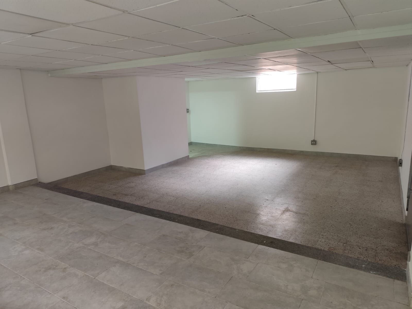 LOCAL EN ARRIENDO EN BELEN LA VILLA DEL ABURRA  COD 10236 
