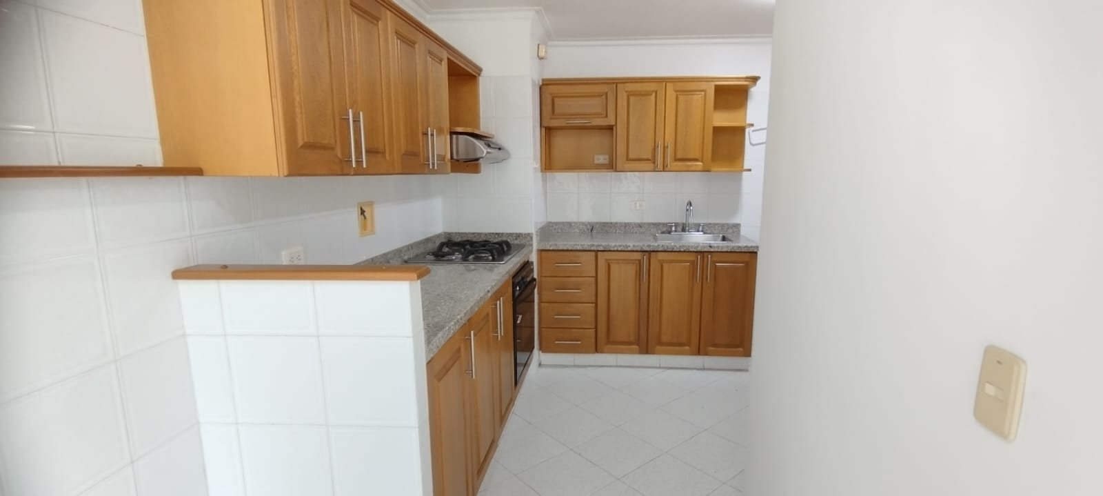 APARTAMENTO EN ARRIENDO EN BELEN LA PALMA  COD 10383
