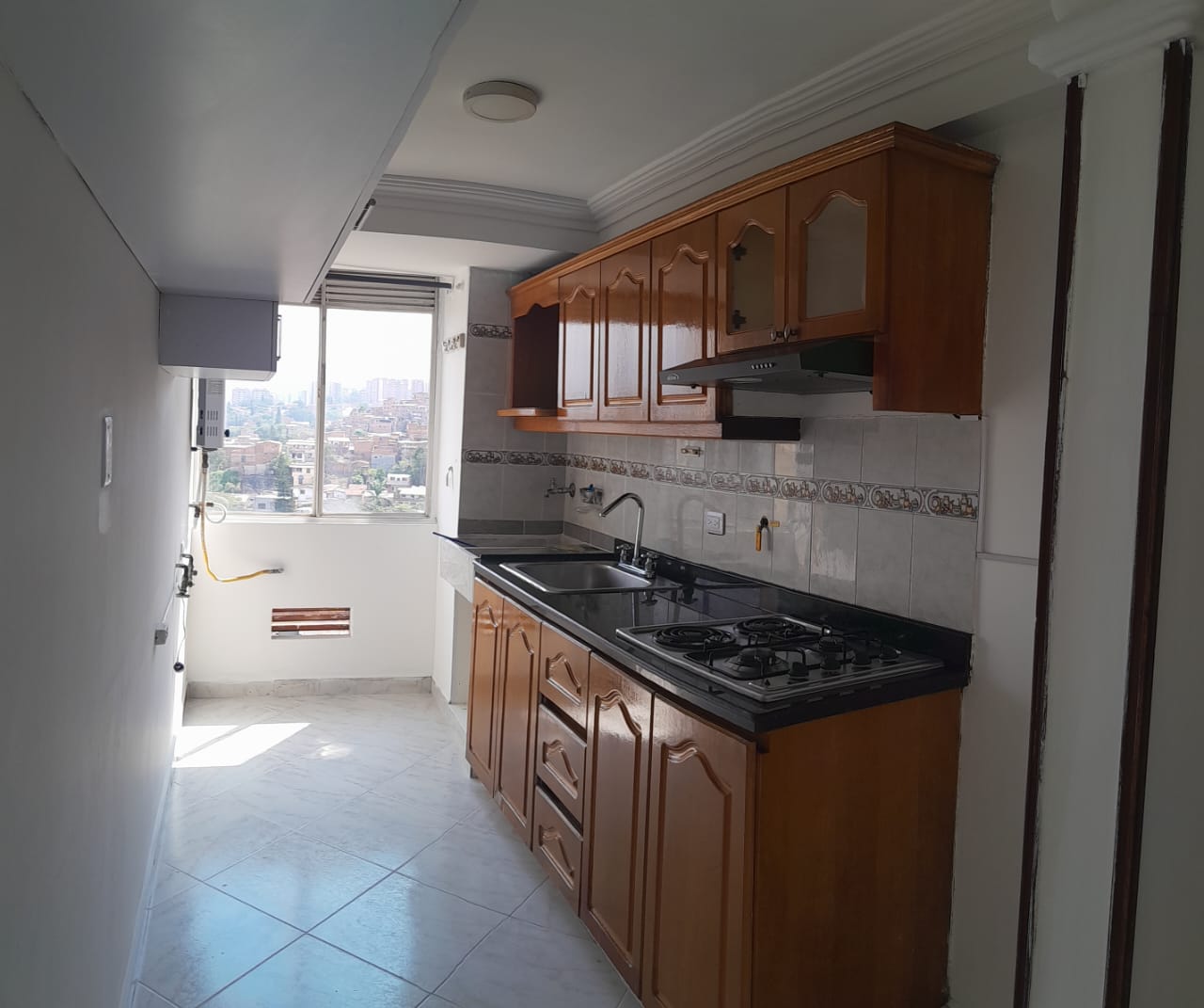 APARTAMENTO EN ARRIENDO EN BELEN LOS ALPES COD 8570 