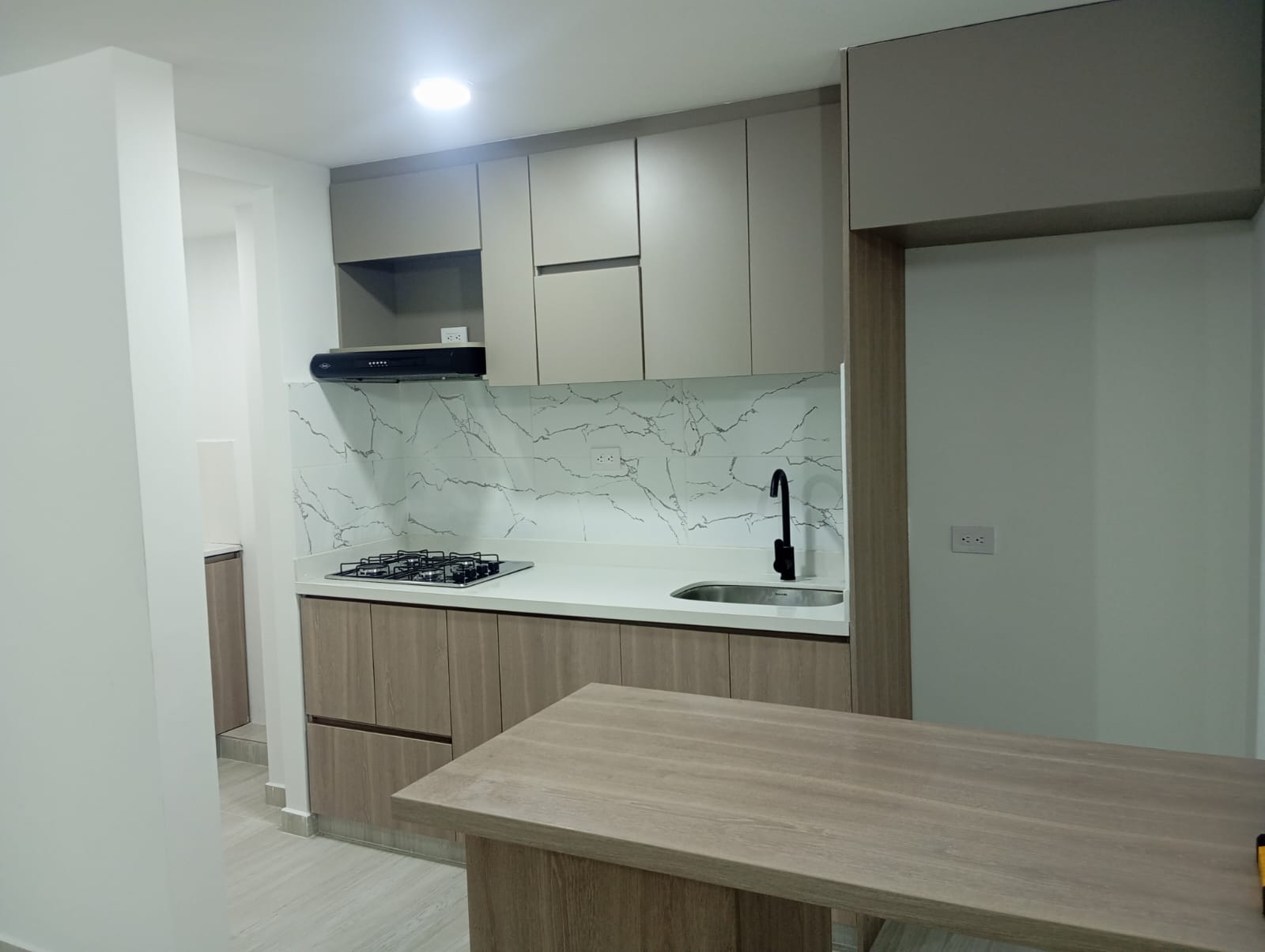 APARTAMENTO EN ARRIENDO EN BELLO NIQUIA COD 10523