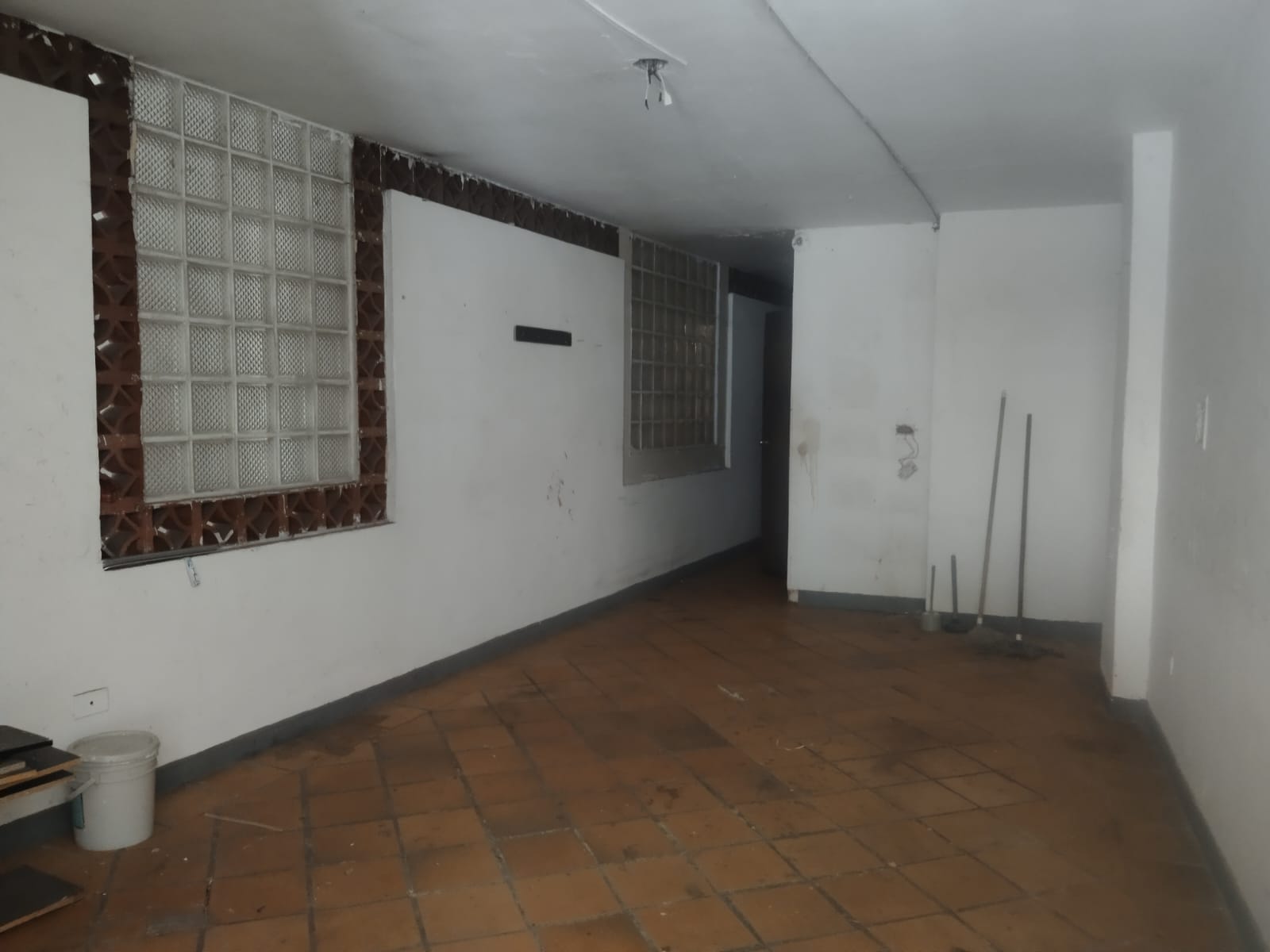 LOCAL EN VENTA EN LA CANDELARIA COD 10542 