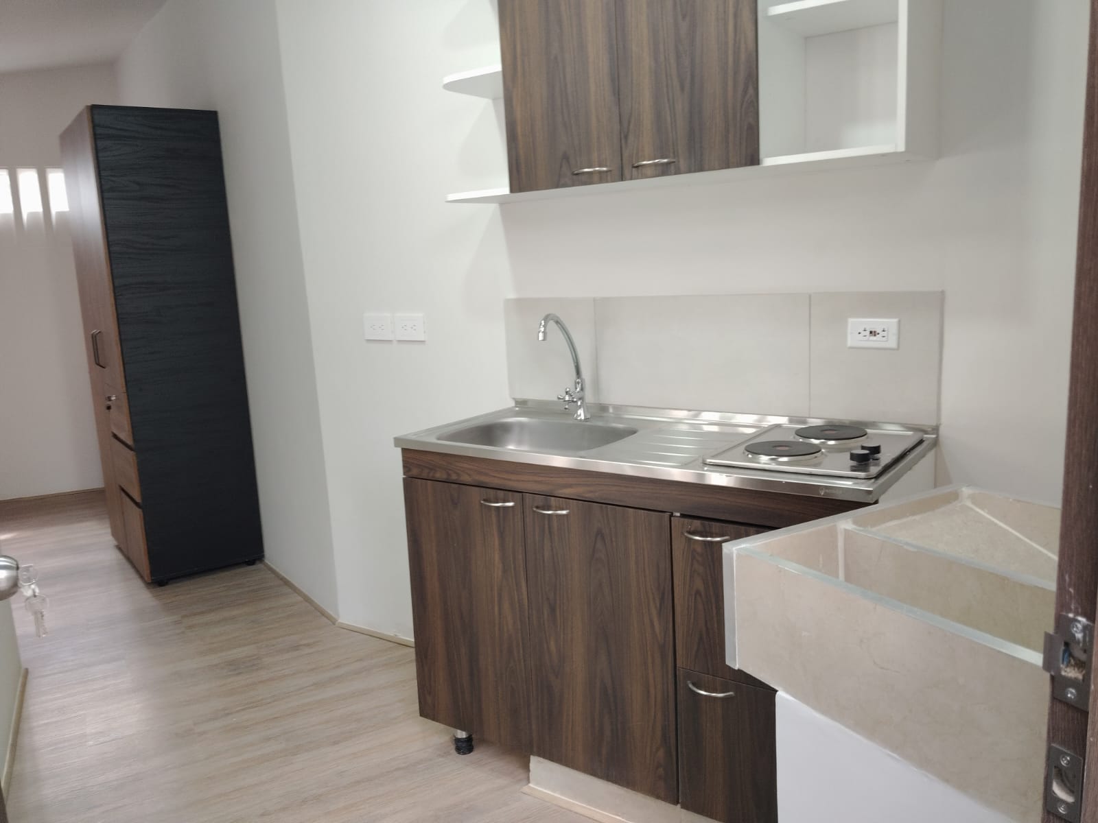 APARTAESTUDIO EN ARRIENDO EN VILLA HERMOSA COD 10580 